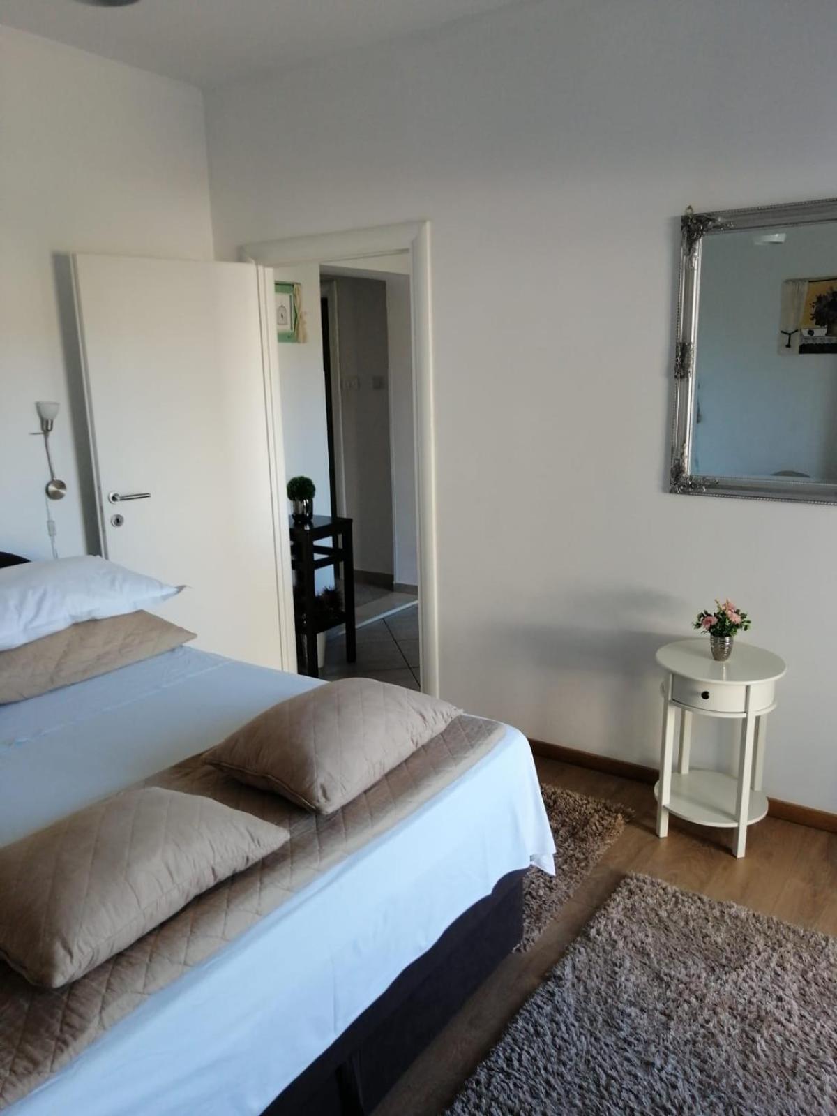 Apartments Kursan Seget Vranjica Exterior foto